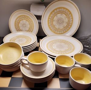 Franciscan Earthenware Hacienda Gld Vtg Dinnerware